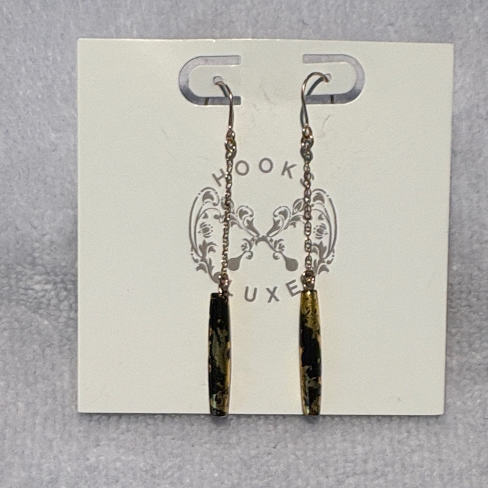 Chic Black and Gold Dangle Earrings